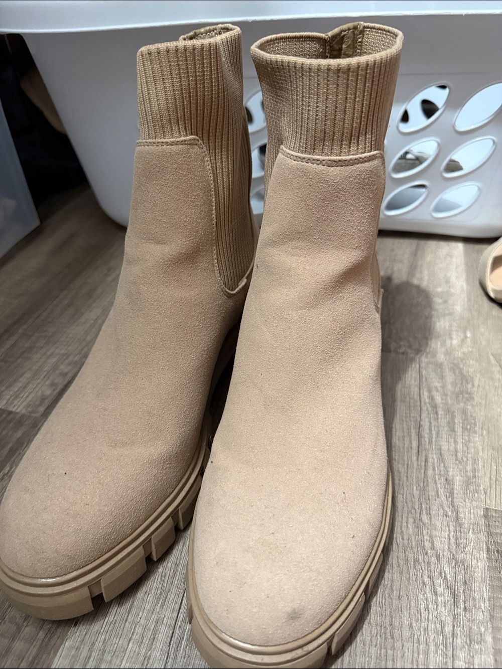 Women’s Tan Suede-Look Ribbed Sock Ankle Booties